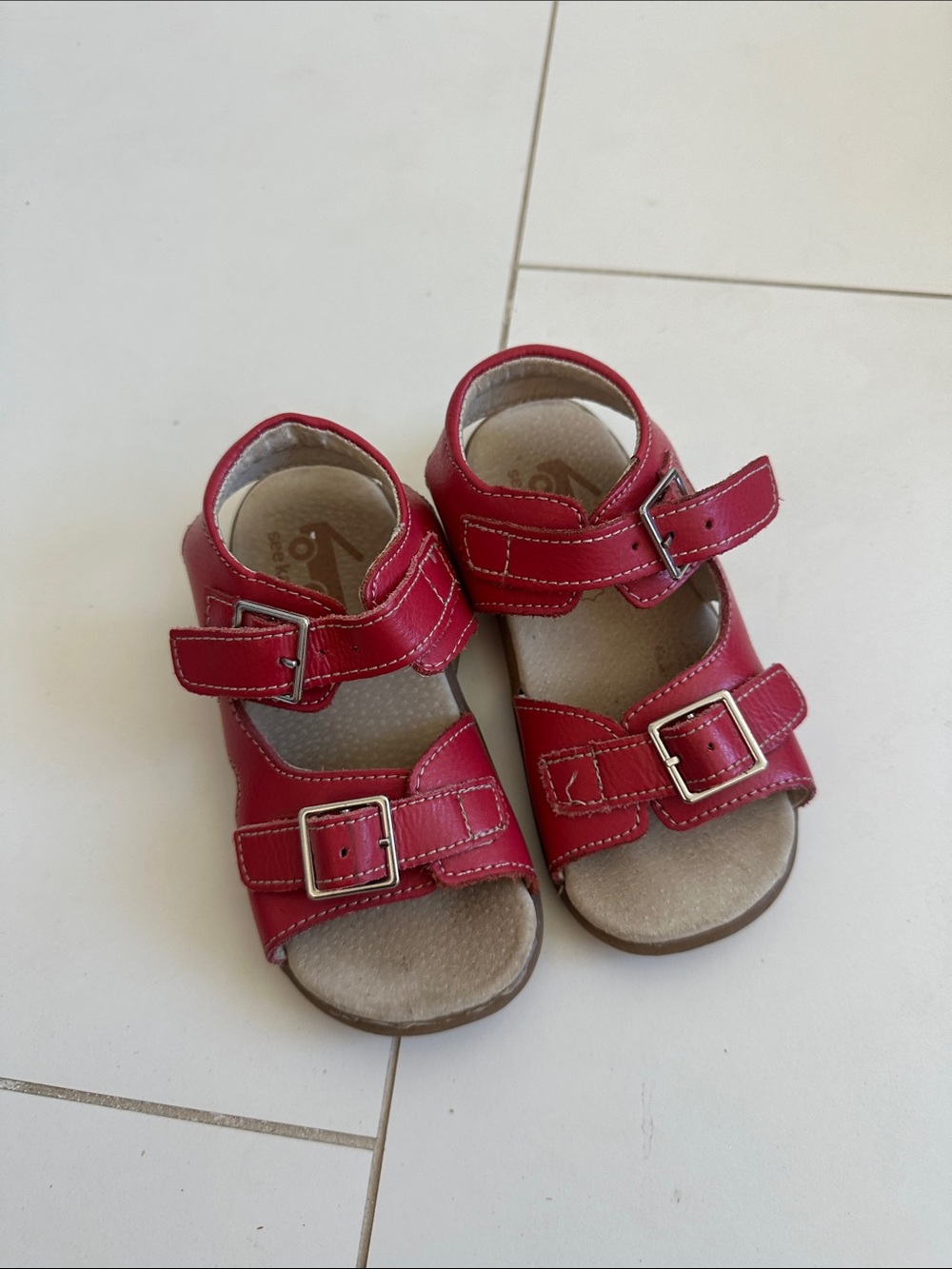 See Kai run Kids Red Leather Adjustable Buckle Sandals 9